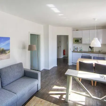 Haus Mit Familiaerer Atmosphaere_ Scharbeutz