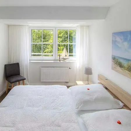Apartament Haus Mit Familiaerer Atmosphaere_ Scharbeutz